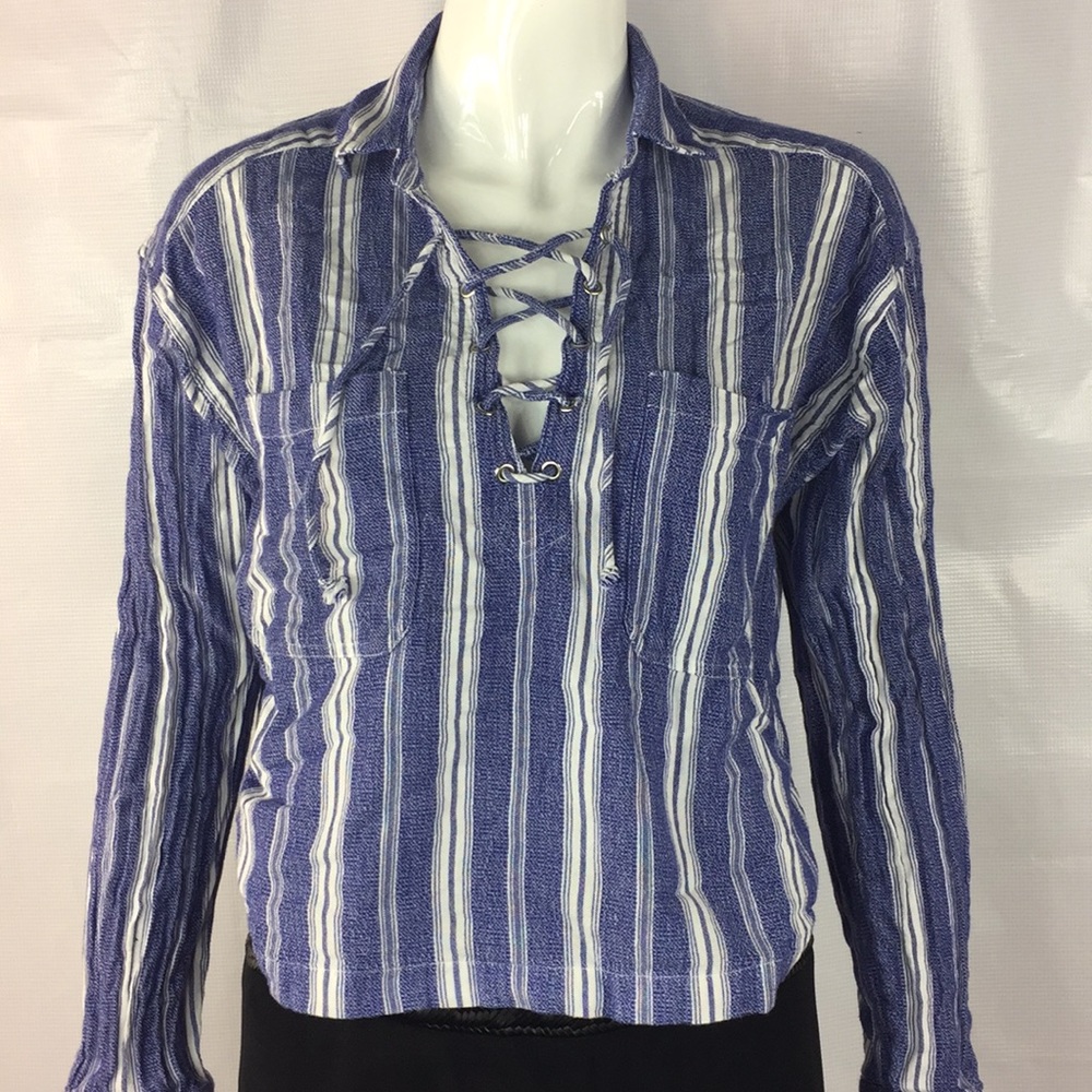 Beach vibe pullover!